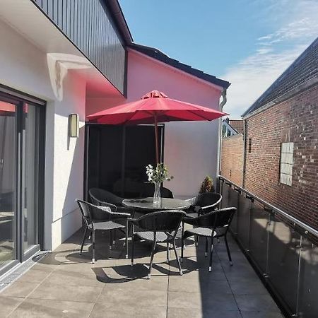 Ferienwohnung City Езенс Екстериор снимка