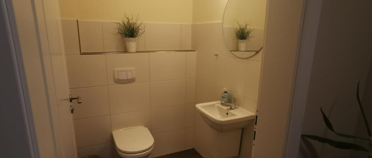 Ferienwohnung City Езенс Екстериор снимка